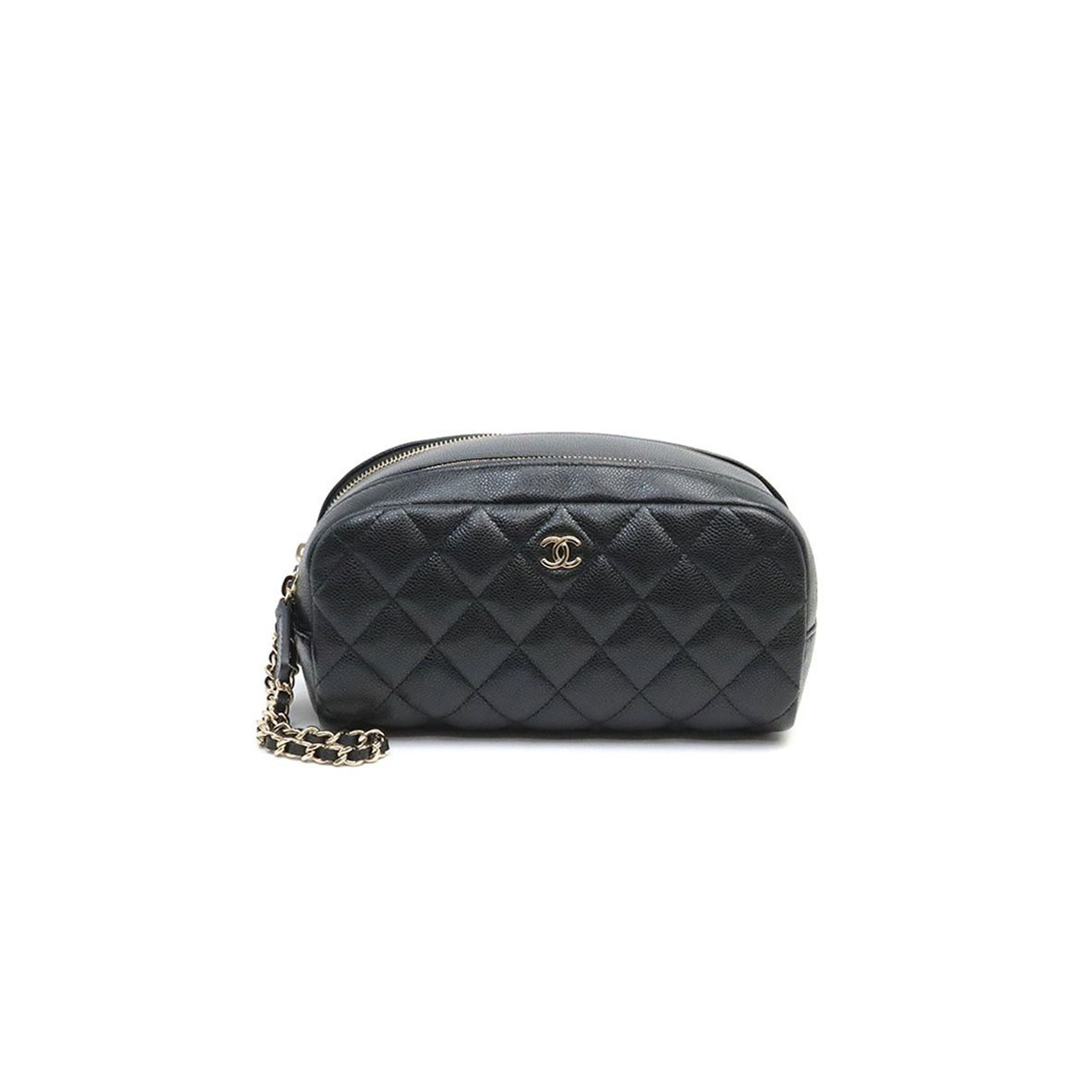 CHANEL CAVIAR QUILTED TOILETRY CASE WITH CHAIN BLACK (18*10*10cm)